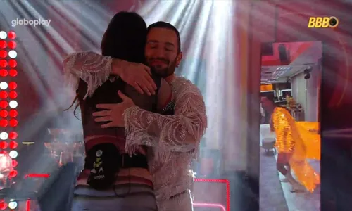 
				
					BBB: Diego preocupado, previsão de Guilherme e comemoração do Top 5
				
				