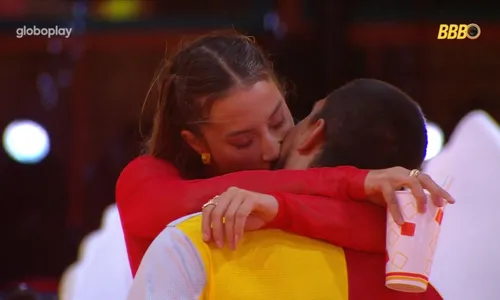 
				
					'BBB 25': Maike abre o jogo sobre futuro com Renata após eliminação
				
				