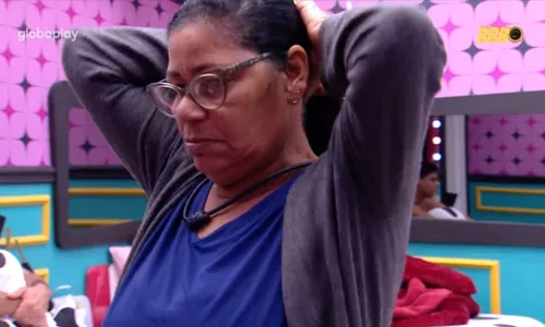 
				
					BBB: Renata desabafa, Vitória se desespera e Delma pede pelo Paredão
				
				