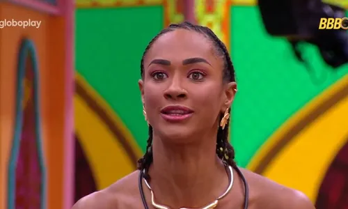 
				
					BBB 25: Aline solta verbo contra rivais e web celebra declaração
				
				