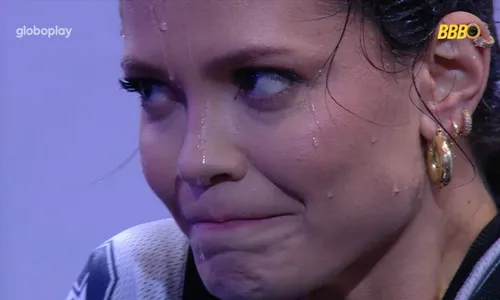 
					BBB: briga pela final, Vitória chora de dor e alfinetada de João Pedro
				
				