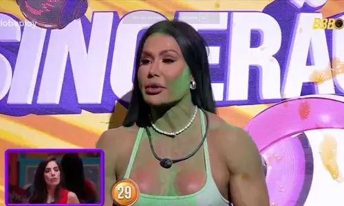 
				
					BBB: Tadeu Schmidt dá bronca em Aline durante treta com Gracyanne
				
				