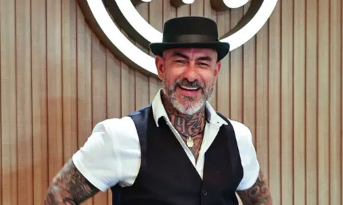 
					Fogaça comenta fala de Paola Carosella sobre affair: 'Falou besteira'
				
				