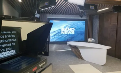 
				
					BandNews encerra programação e promove demissão em massa
				
				