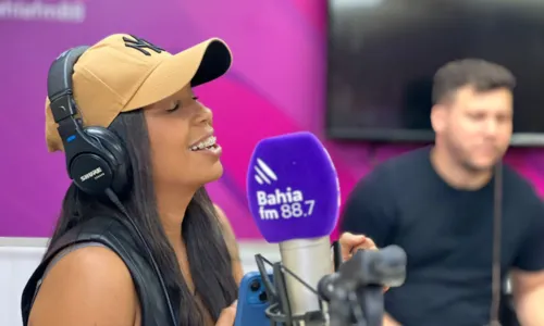
				
					Banda Zefa lança canção inédita ao vivo no Fuzuê da Bahia FM; ouça
				
				