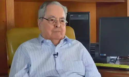 
				
					Benedito Ruy Barbosa, autor de sucessos da Globo, é internado na UTI
				
				