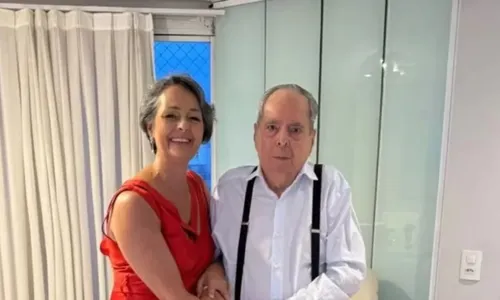 
				
					Benedito Ruy Barbosa, autor de sucessos da Globo, é internado na UTI
				
				