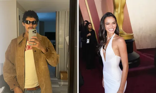 
				
					Bruna Marquezine quase beija cantor após término com João Guilherme
				
				