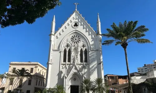 
				
					Capela de igreja em Salvador é interditada por risco na estrutura
				
				