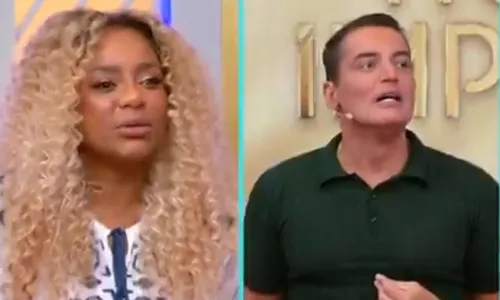 
				
					Cariúcha quebra silêncio e explica pedido de saída do 'Fofocalizando'
				
				