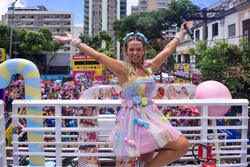 
				
					Carnaval: Carla Perez se apresenta com bloco infantil no Campo Grande
				
				