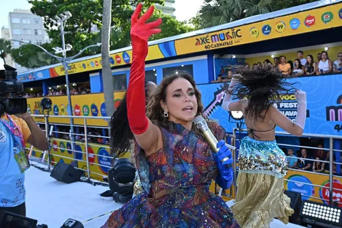 
				
					Carnaval: Tony Salles se desculpa com Daniela Mercury após polêmica
				
				