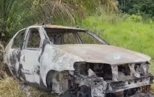 
				
					Carro usado por suspeitos de matar advogada é encontrado carbonizado
				
				