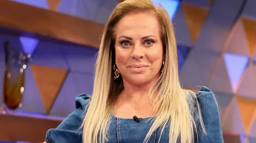 
				
					'Casos de Família' de volta: SBT deve resgatar Christina Rocha em 2025
				
				