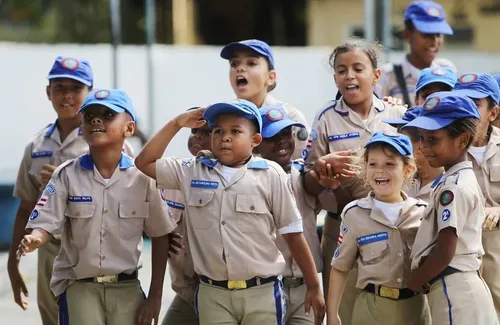 
				
					Colégios da PM abrem inscrições para mais de 3 mil vagas na Bahia
				
				