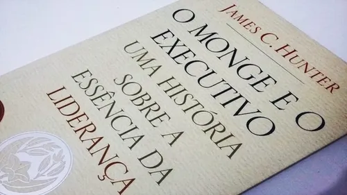 
				
					Como criar metas para 2025 com lições de 'O Monge e o Executivo'
				
				