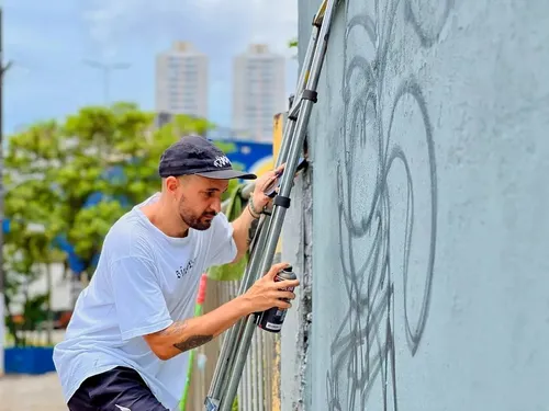 
				
					Concurso cultural premia grafiteiros de Salvador no MAC Bahia
				
				