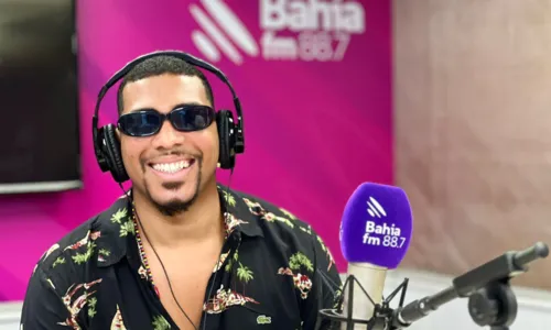 
				
					Conheça Omo Obá: samba de caboclo apadrinho por Márcio Victor
				
				
