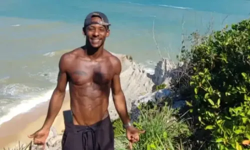 
				
					Corpo de guia de turismo morto durante operação em Caraíva é exumado
				
				