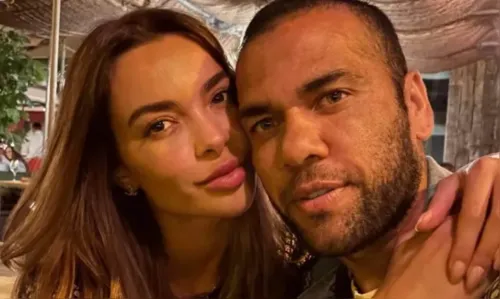 
				
					Daniel Alves tem conta de Instagram desativada
				
				