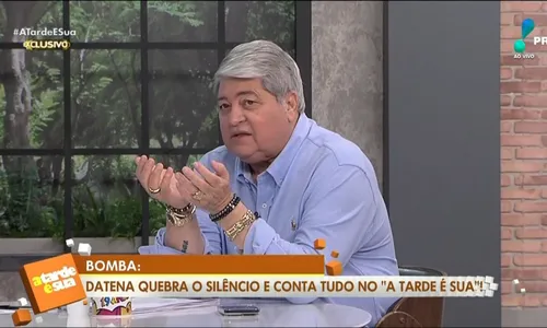 
				
					Datena revela que não usa cueca em estreia na RedeTV! e causa alvoroço
				
				