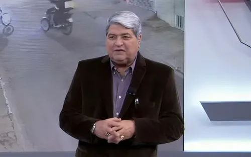 
					Datena inova em trabalho e surge em empresa de Luiz Bacci; saiba o que ele vai fazer
				
				