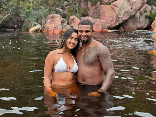 
				
					Davi Brito detona aliados do 'BBB' e entrega falta de apoio: 'Falsos'
				
				