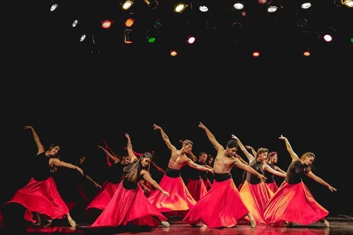 
				
					De BaianaSystem a Daniela Mercury: veja a Agenda Cultural do feriadão
				
				