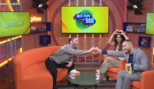 
				
					Diego Hypolito revela investida em famoso após o 'BBB 25'
				
				