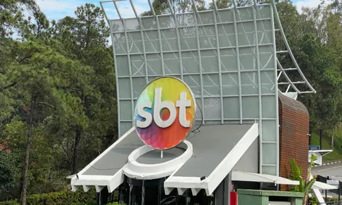 
				
					SBT não renova contrato e atração deixa a TV após dois anos
				
				