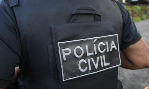 
					Homem é preso após danificar carro com bomba junina na Bahia
				
				