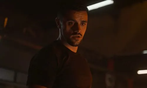 
					'Dona de Mim': Danilo é desmascarado após se aliar com vilão
				
				