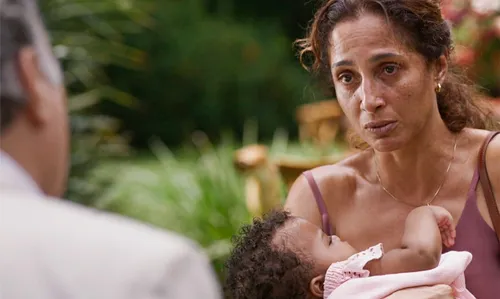 
				
					Dona de Mim: autora muda personagem e cria vilão para maltratar Sofia
				
				