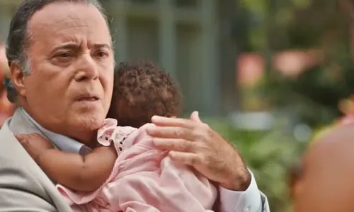
				
					Dona de Mim: vilão faz teste de DNA com Sofia e Abel se desespera
				
				