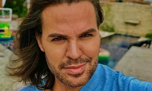 
				
					Eduardo Costa surpreende com novo visual e explica mudança
				
				