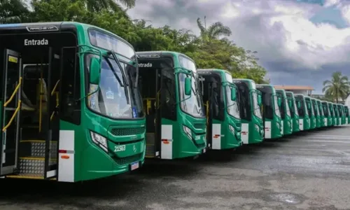 
				
					Ônibus do transporte público deixam de circular em bairros de Salvador
				
				