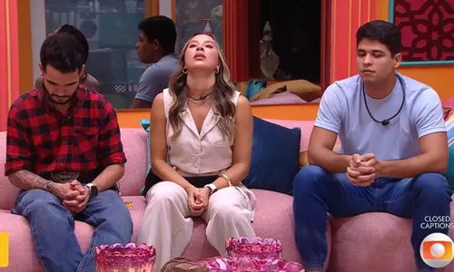 
				
					'BBB 25': Rafael Portugal ironiza ex-brother e debocha de finalista
				
				