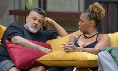 
					Enquete Power Couple: plantas impressionam em votação e humilham casal
				
				