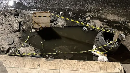 
				
					Esgoto na rua Direta do Uruguai revolta moradores; veja no Fala Bahia
				
				