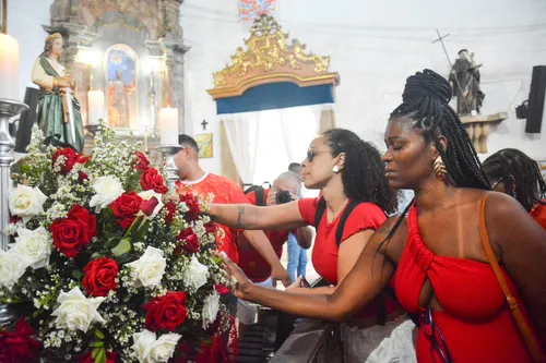 
				
					FOTOS: Veja imagens da festa de Santa Bárbara em Salvador
				
				