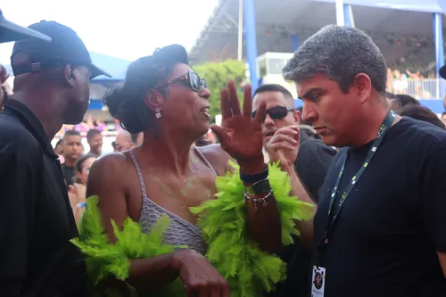 
				
					FOTOS: famosos curtem domingo de Carnaval em Salvador
				
				