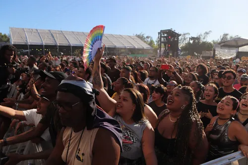 
				
					FOTOS: veja imagens do primeiro dia do Festival de Verão Salvador
				
				