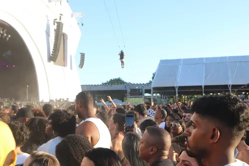 
				
					FOTOS: veja imagens do primeiro dia do Festival de Verão Salvador
				
				