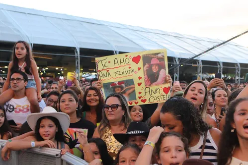 
				
					FOTOS: veja imagens do primeiro dia do Festival de Verão Salvador
				
				