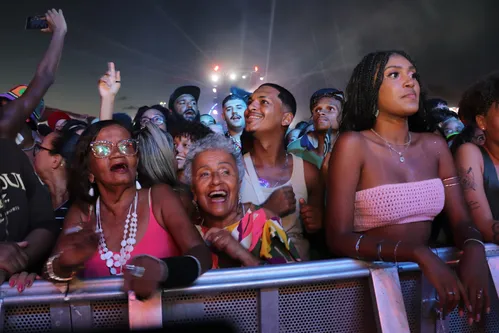 
				
					FOTOS: veja imagens do segundo dia do Festival de Verão Salvador
				
				