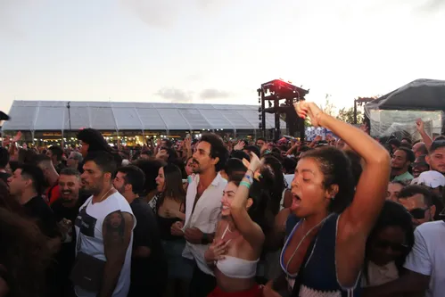 
				
					FOTOS: veja imagens do segundo dia do Festival de Verão Salvador
				
				