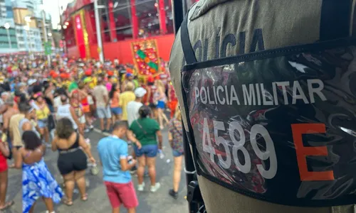 
				
					Salvador: polícia apreende arma em portal de festa pré-Carnaval
				
				