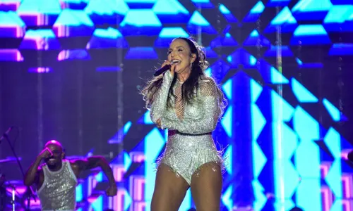 
				
					Festival Virada Salvador: Ivete Sangalo agita multidão no 1º dia
				
				