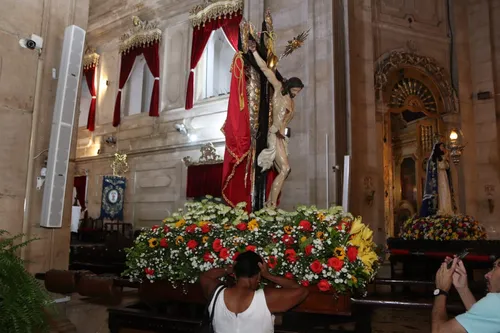 
				
					Fiéis celebram Bom Jesus dos Navegantes e Nossa Senhora da Boa Viagem
				
				