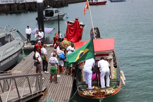 
				
					Fiéis celebram Bom Jesus dos Navegantes e Nossa Senhora da Boa Viagem
				
				